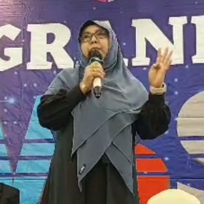 Ibu Haliza